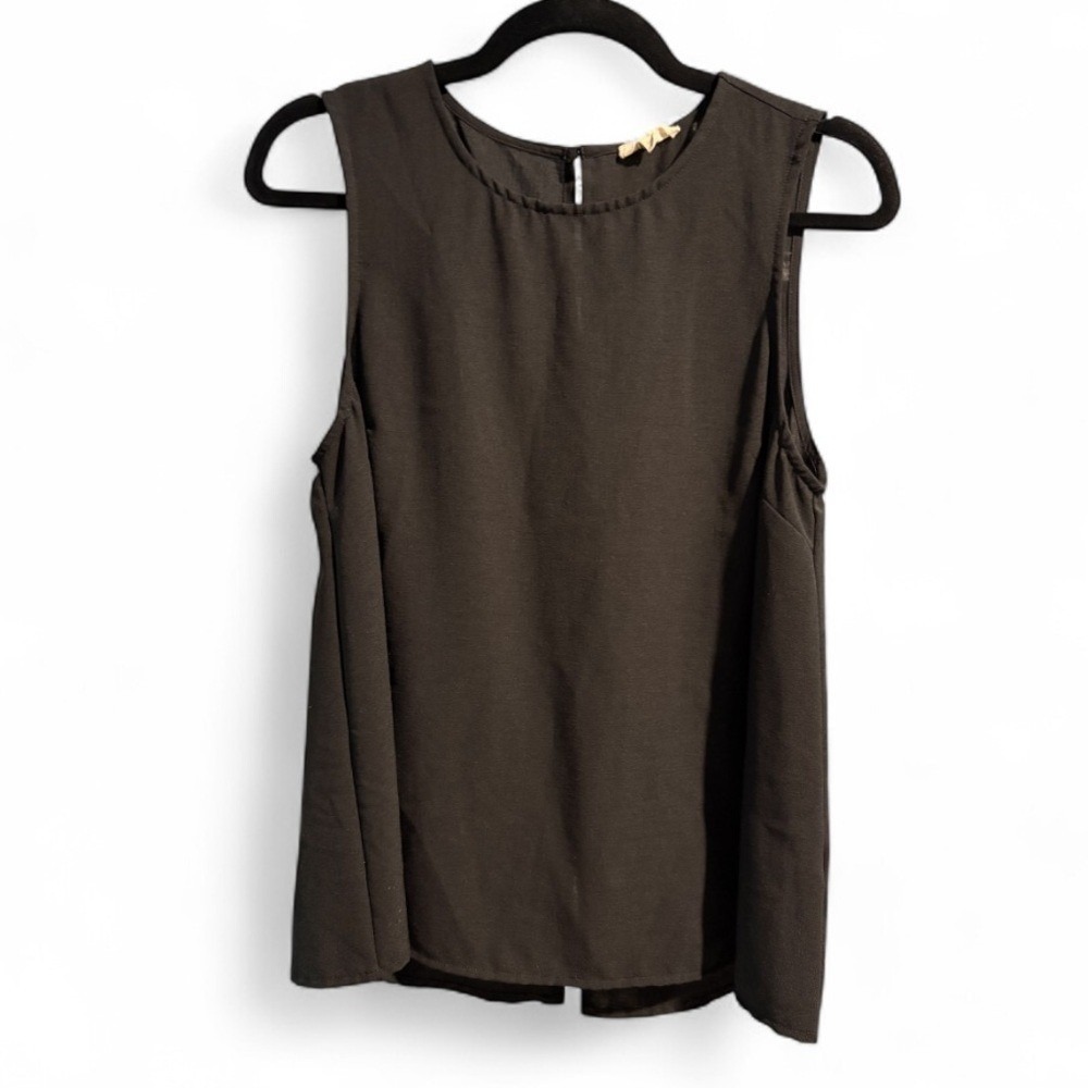 Gilli Sleeveless Button Back Top Black Small Minimalist Blouse OT6230